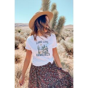 Long Live Cowgirls Graphic Tee Oversize Graphic Relaxed Shirt Boho Western White